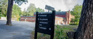 Elev tillbaka från sjukhuset efter misstänkt misshandel på skola