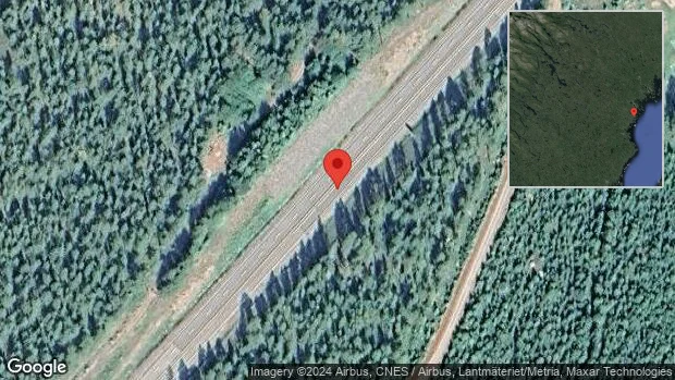 Personbil stillastående på E4