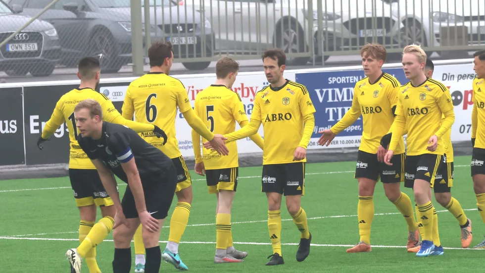 Vimmerby IF-rivalen har svårt att se laget som serieetta i höst.