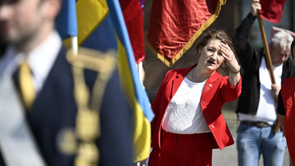 LO:s avgående ordförande Susanna Gideonsson förstamajtalar i Stadsparken i Trelleborg.