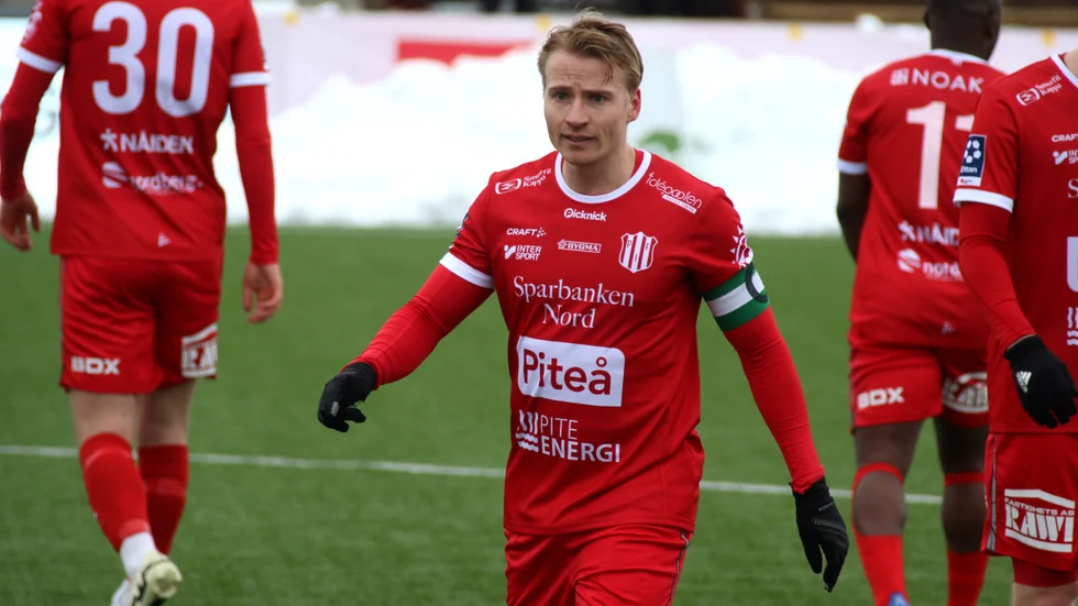 Henrik Millbert, lagkapten i Piteå IF.