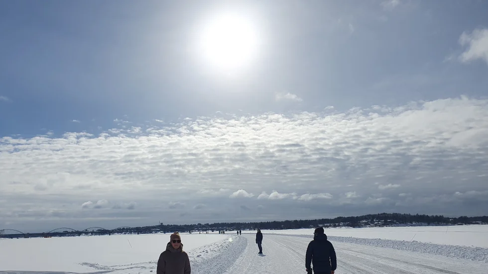 Isvägen i Luleå en fin vårvinterdag.