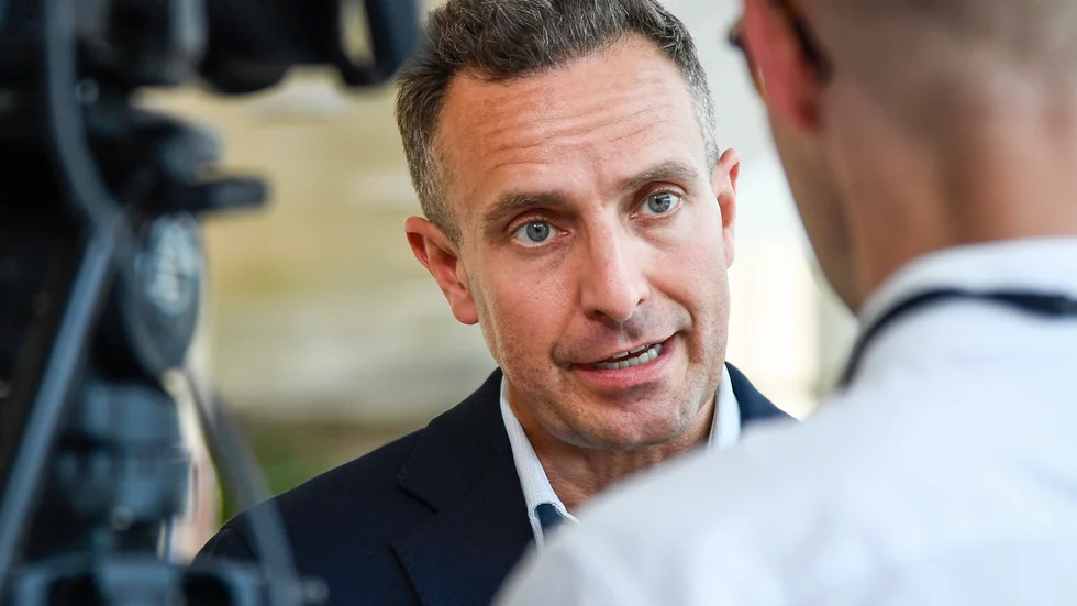 Tomas Tobé vill stoppa tiggare från att komma till Sverige. Arkivbild.