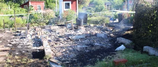 Kolonistuga utbränd under natten – misstänkt mordbrand