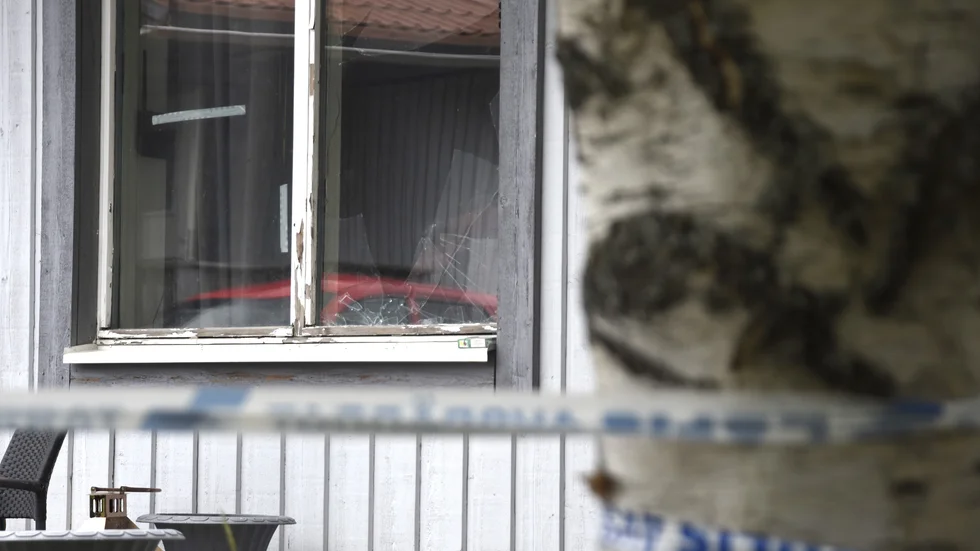 Det var tidigt på tisdagsmorgonen som polisen kunde gripa den 32-årige mannen i hans bostad i Lleå.