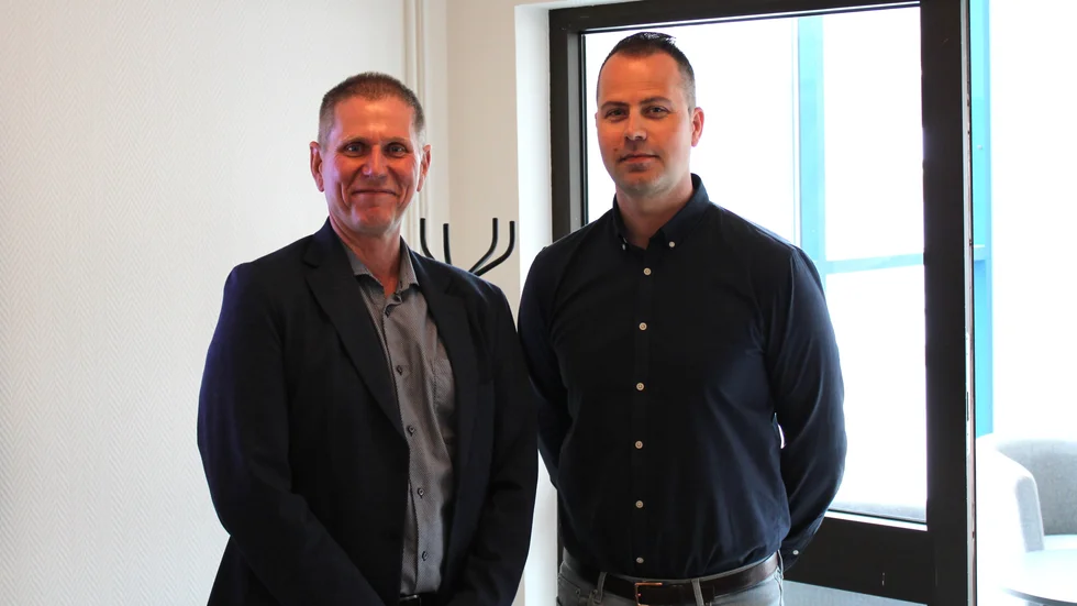 Rickard Arrhenius (t.h) är ny platschef på GDL i Vimmerby. Håkan Nyström (t.v) har fått ett utökat ansvar inom företaget och blir ny regionchef för region syd.