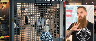 Anstormning väntas när klädbutiker ska tömmas