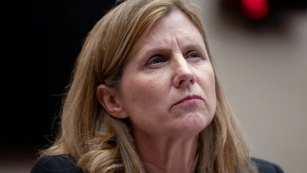 Elizabeth Magill, chef för elituniversitetet University of Pennsylvania, avgår efter att ha hamnat i blåsväder i kölvattnet på en utfrågning i kongressen om hur skolan hanterar uppmaningar till folkmord.