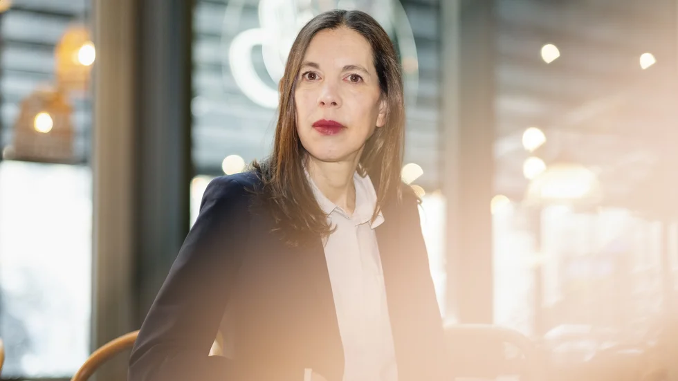 Journalisten Sanna Torén Björling är aktuell med en ny bok som skildrar makten och politiken i aborträttens spår. Flyhänt, välbalanserad och angelägen läsning, menar recensenten Eva Åström.