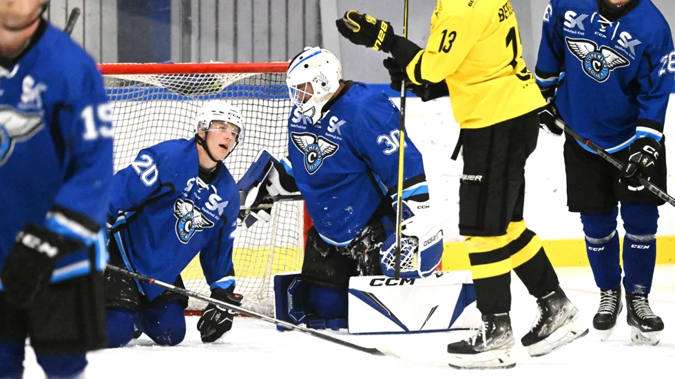 Clemensnäs klappade ihop borta mot Vännäs. Efter en stark första period och en jämn start på den andra så fallerade man sedan totalt.