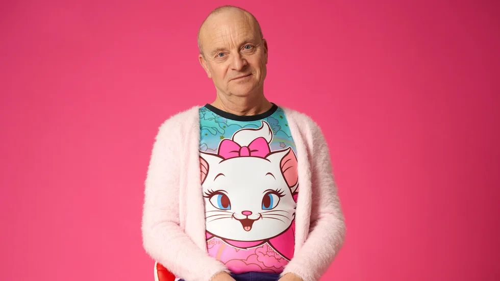 Artisten Jonas Gardell omnämns i Claes Thulins lilla julnära text om tröst och om rädslan över att bli övergiven. 