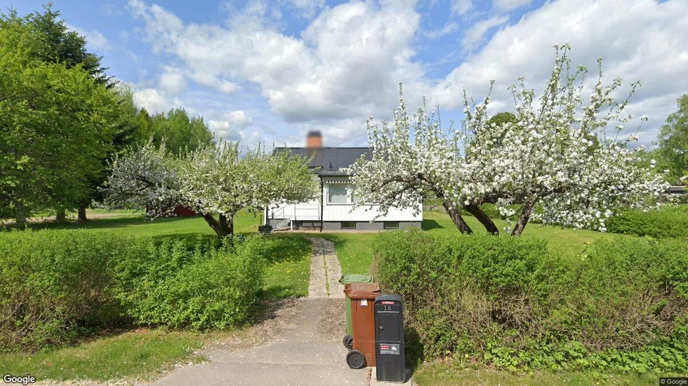 Hamrarnevägen 16