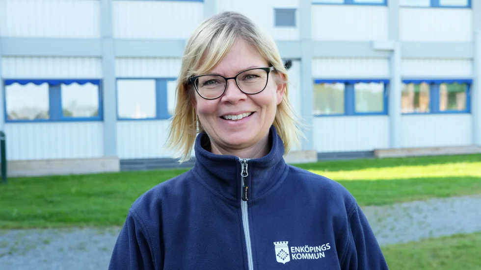 "Förskolebarnen har fått vända i skogsbrynet, för där har de sett att det är extremt mycket myggor" säger Elin Karlsén, rektor Gånsta och Skogsbackens förskolor.