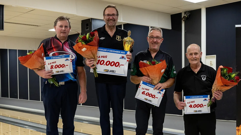 Christer Paulin vann seniortourtävlingen med 258 poäng. Anders Hagberg tog andraplatsen med 222 poäng och Håkan Åberg blev trea med samma poäng.