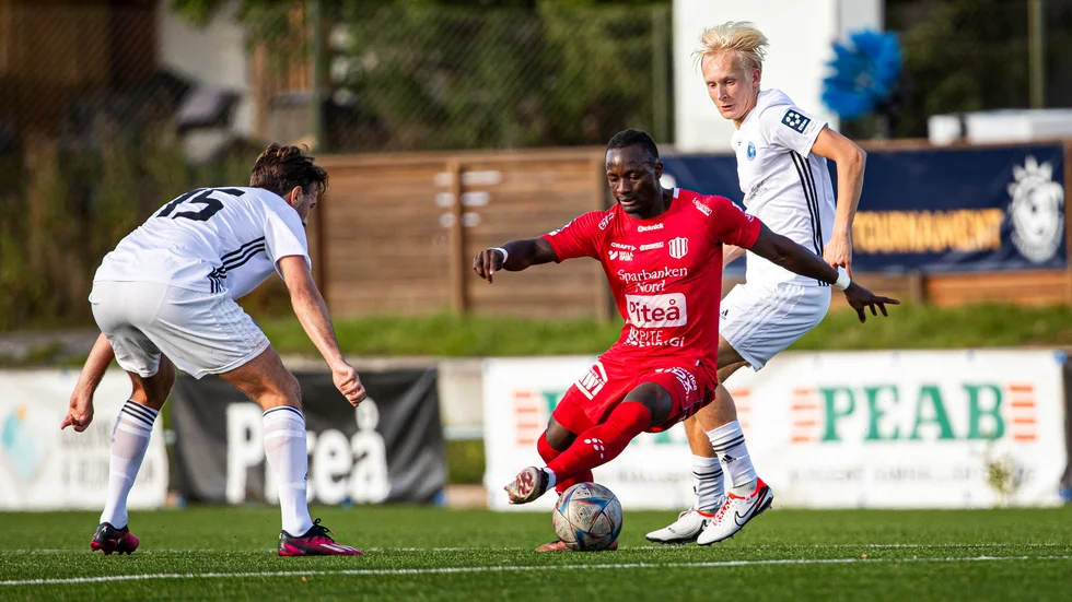 Det blev förlust för Kalebo Wimbabazis Piteå IF borta mot Friska Viljor (Arkivbild)