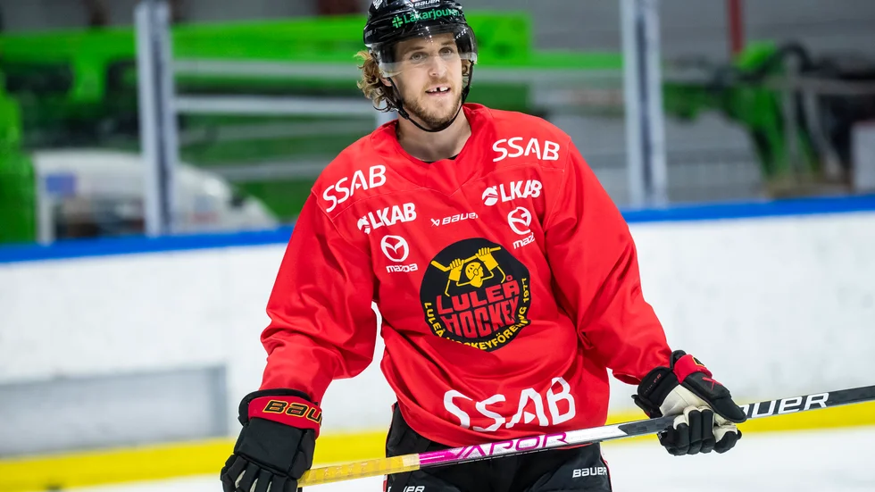 Mario Kempe har en bit kvar innan han kan vara med för fullt.