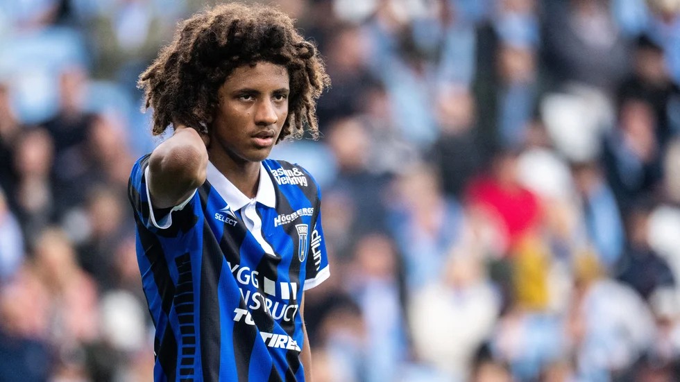 Malcolm Jeng kan vara aktuell för Vitesse.