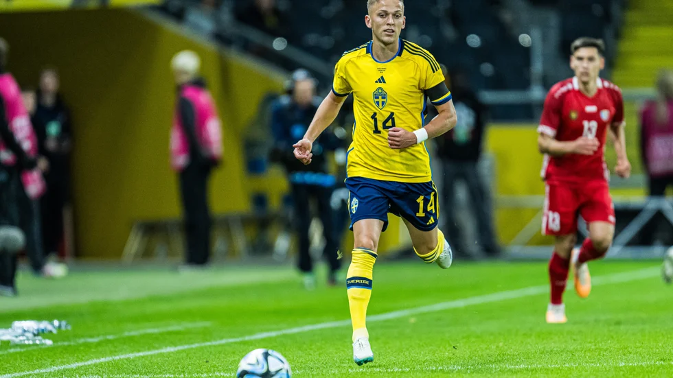 Jesper Karlsson hade show mot Moldavien.