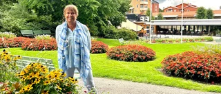 Callhammar (L) vill att kommunen delar ut gratis blommor