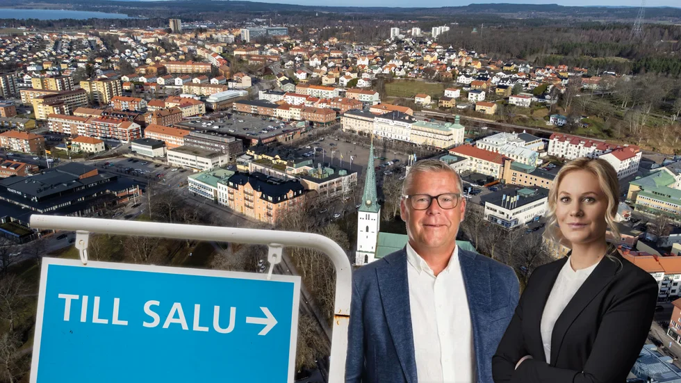Priserna ligger på en stabil nivå i Motala, men vid månadsskiftet hade rekordfå affärer gjorts, samtidigt som utbudet var rekordstort. Mäklarna Niklas Wärn och Emilia Hjort ser en ny fastighetsmarknad i kommunen.