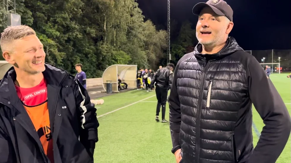 Stefan Boman och Fredrik Fritte Johansson gläds åt EIS fina höst och en stark cupmatch mot Märsta IK som avslutning.
