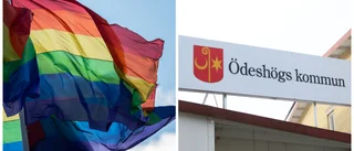 Prideflaggor brändes – lämnades på torget i Ödeshög