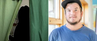 Så ska unga lockas till vallokalerna • ”Fick frågan om det kostade att rösta” • Politiker frågas ut – gömda bakom skynken