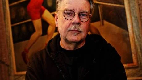 "Om de som har makten och pengarna inte trodde att kultur i form av bilder, texter och musik påverkar människor skulle de inte spendera miljoner varje år på reklam. Jag är övertygad om att musik kan göra skillnad", säger Mikael Wiehe. Han har just har släppt sitt nya album "Ta det tillbaka". Det uttalade målet med skivan är att störta regeringen. Foto: Johan Engman/Scanpix