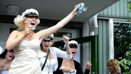 Jubel, lycka och en enorm lättnad. Och studenterna blir allt duktigare. Arkivfoto: Lisa Olaison