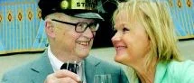Sissela Kyle prisad av Povel Ramel