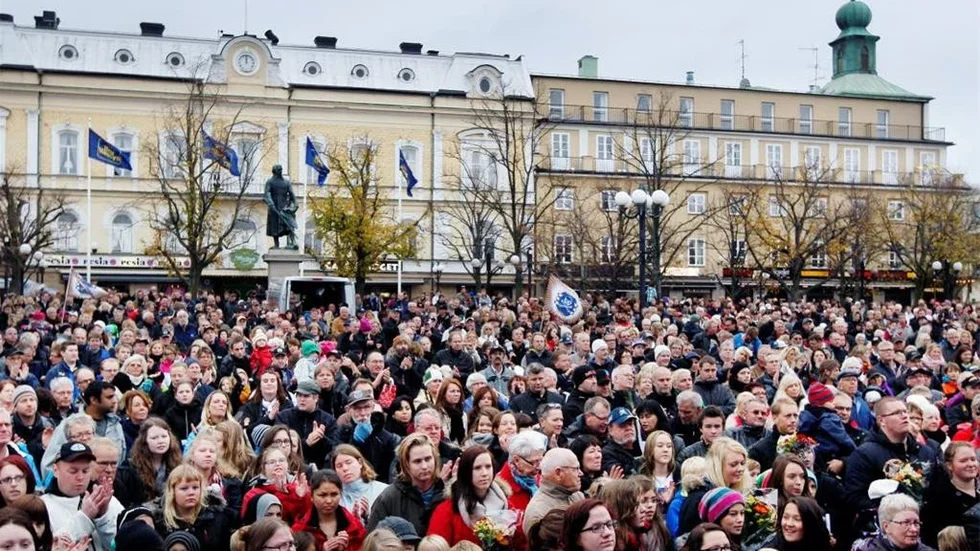 Så här såg det ut på torget när Piraternas firade SM-guldet 2011.