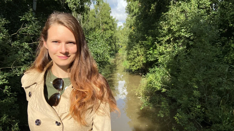 Rebecka Le Moine är riksdagsledamot och ena v de två debattörerna från Miljöpartiet.  