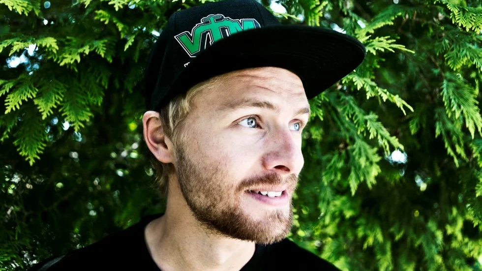OMKULL. Jonas Davidsson körde omkull i ett heat och kom tia i EM-deltävlingen i Ryssland.