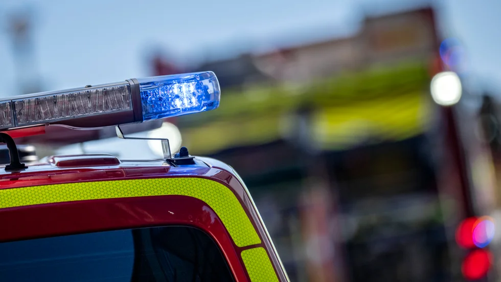 Tre personer dog i en kollision i
