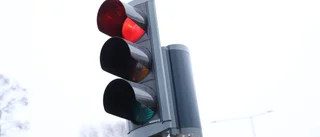 Cyklist missade rödljus – orsakade olycka