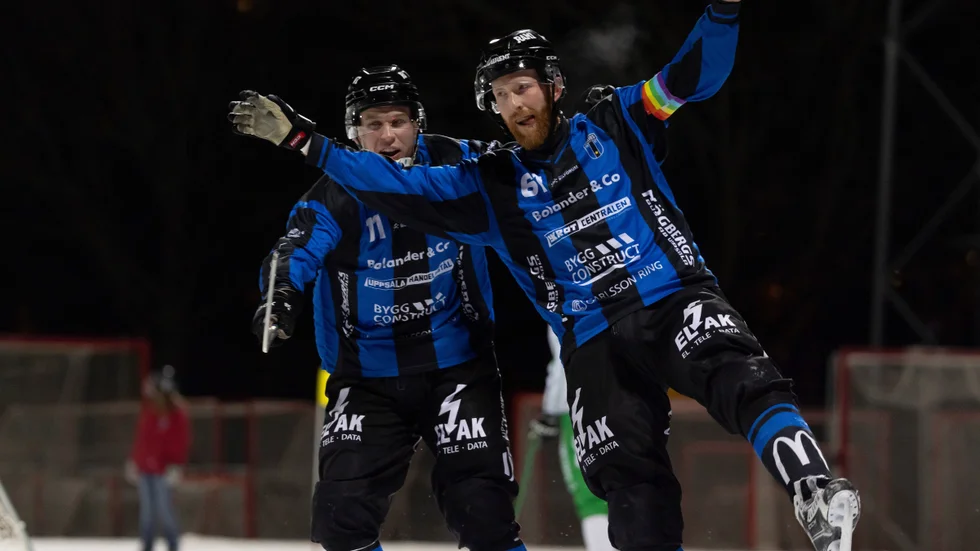 Albin Thomsen (t v) och Ted Haraldsson är två Siriusspelare som inte har kontrakt över nästa säsong. Klubben har långt gångna samtal med alla spelare som ännu inte har skrivit på för 2025/26. (Arkivbild)