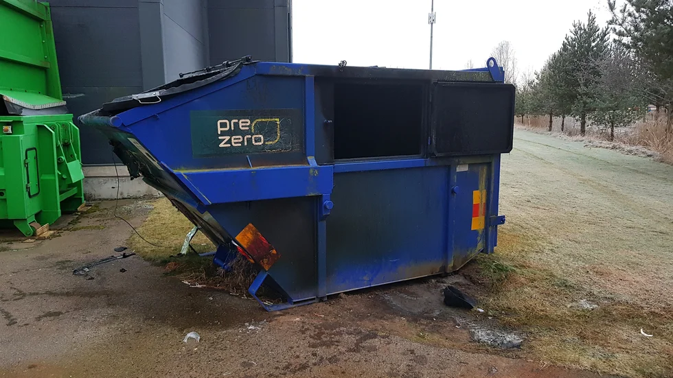 Containern efter branden.