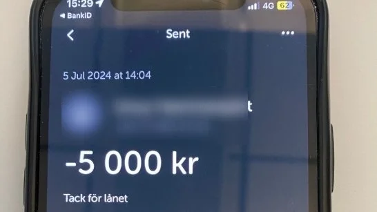 Enligt den rånutsatte var han tvingad att skriva "tack för lånet" på swishmeddelandet.