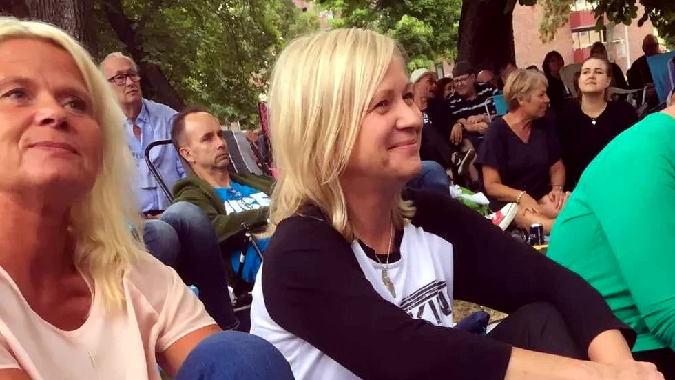 Ellinor och Annelie Andersson har inte missat ett enda tillfälle av Picnic i parken. "Ett otroligt fint evenemang", säger Annelie.