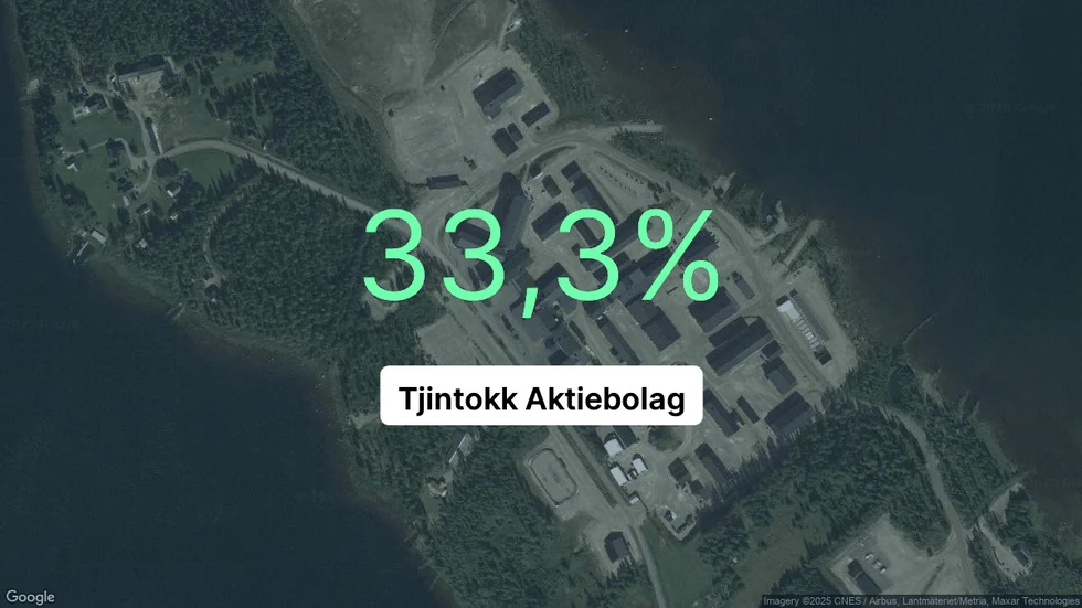 Illustrationen visar rörelsemarginalen för Tjintokk för det senaste året. Bakgrunden är en satellitbild över företagets adress.