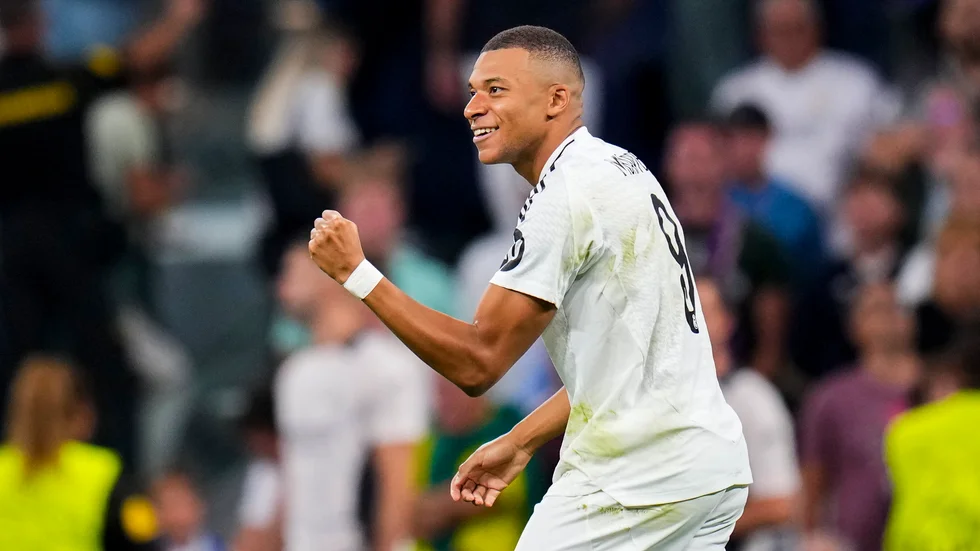 Kylian Mbappé firar sitt första mål i Champions League för Real Madrid. Arkivbild