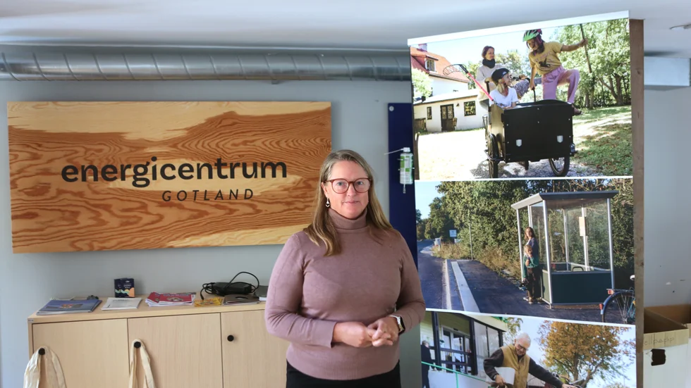 ”Sveriges energiomställning är för viktig för att påverkas av förändringar som riskerar att försämra effektiviteten i omställningen”, skriver Energikontoren. Anna Bäckstäde är Gotlands energi- och klimatrådgivare och hon står nu inför en oviss framtid.