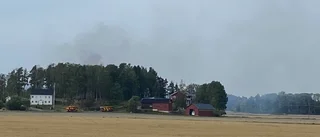 Här brinner skogen utanför Eskilstuna