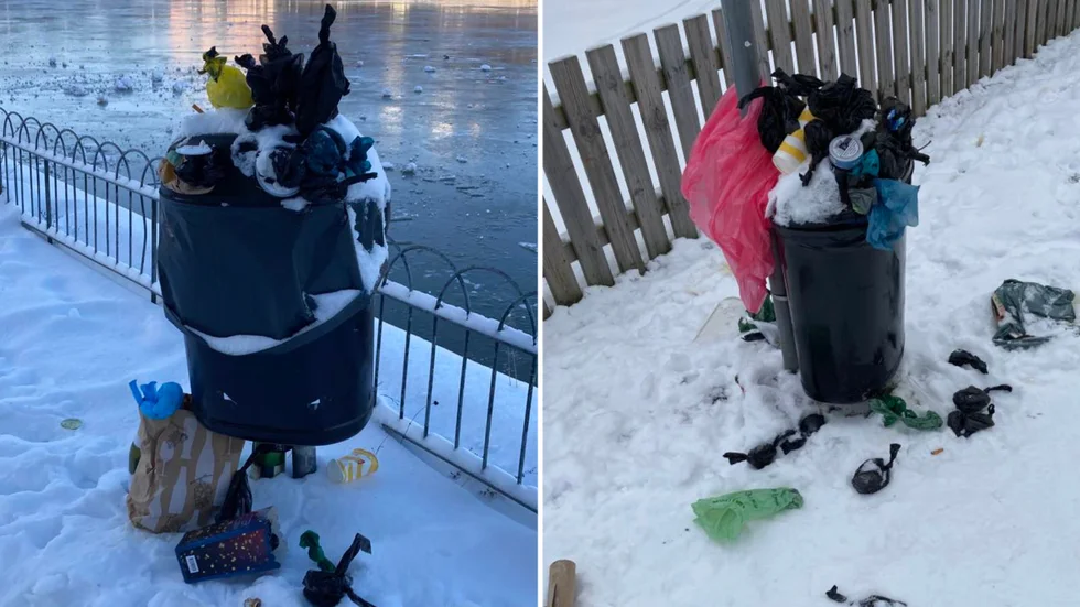 Två papperskorgar i centrala Eskilstuna på trettondagen.