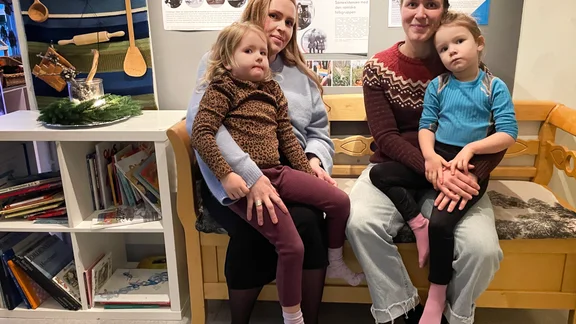 Tove, 33: "Det går inte att växa upp i de byar vi kommer från"