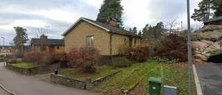 37-åring ny ägare till hus i Boxholm – 815 000 kronor blev priset
