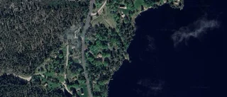 Huset på Holmsjön 8 i Husby-Rekarne har fått ny ägare