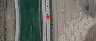Stopp på E4 på grund av olycka med en personbil