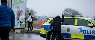 Stenkastare får kraftigt sänkta straff i hovrätten