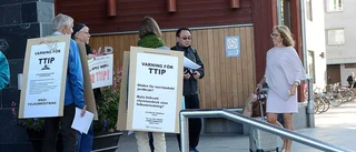 Protester vid Kulturens hus